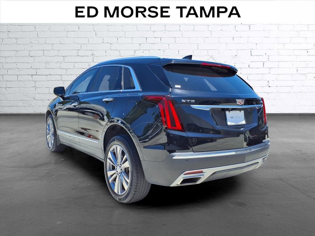 Certified 2024 Cadillac XT5 Premium Luxury FWD image 3