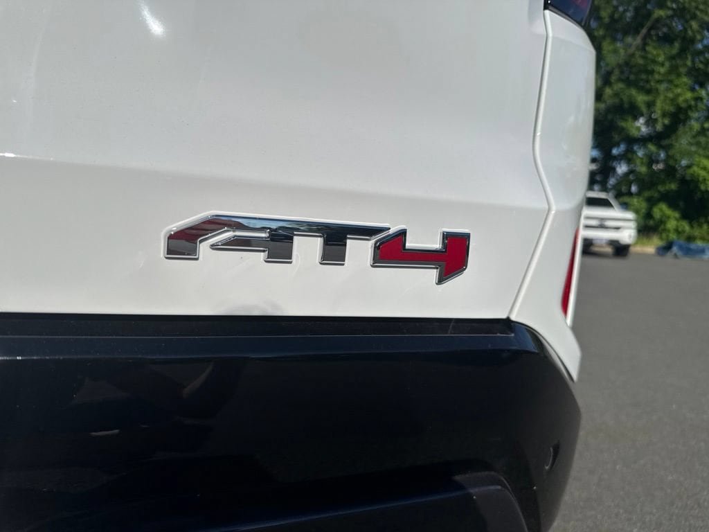 New 2026 GMC Terrain AT4 w/ Convenience Package III AWD/4WD image 54