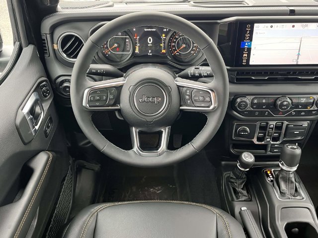 New 2027 Jeep Wrangler Unlimited Sahara AWD/4WD image 14