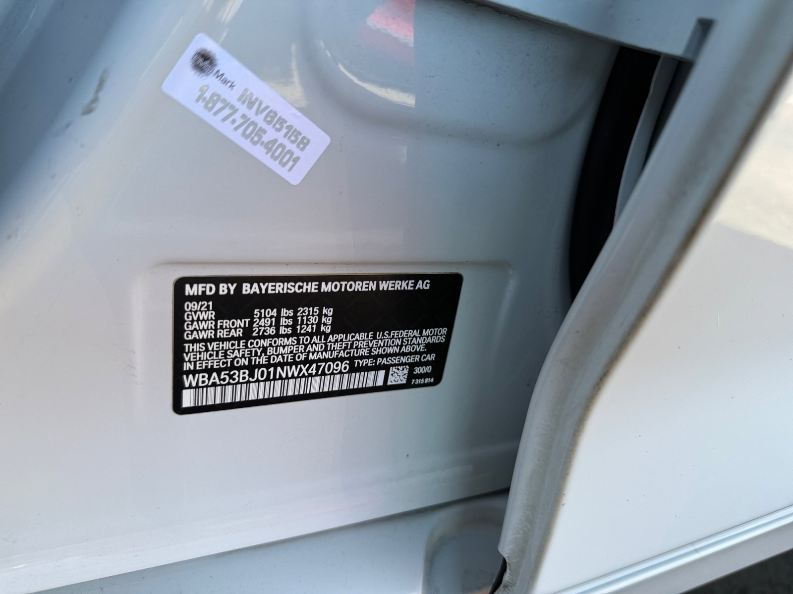 Used 2022 BMW 540i w/ Premium Package image 23