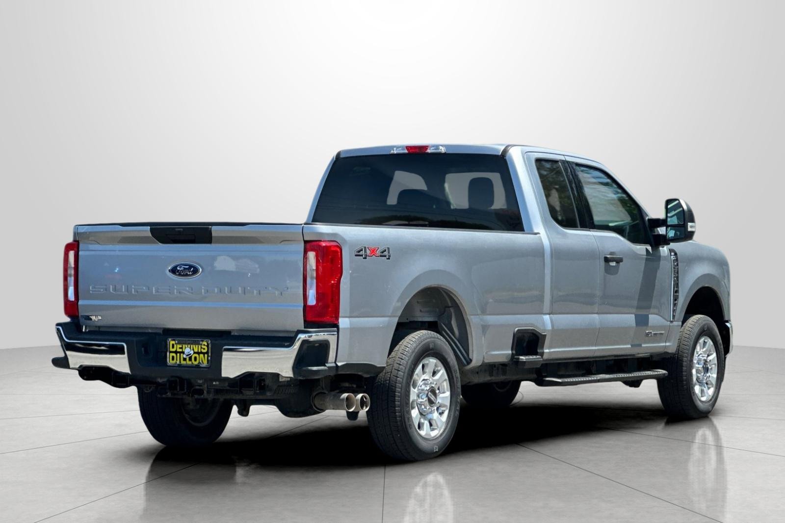 Used 2023 Ford F250 XLT image 5