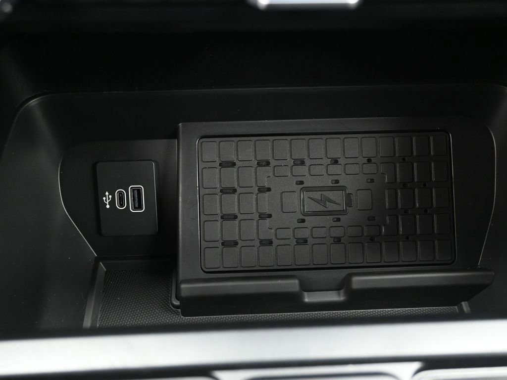 New 2025 Ford F150 XLT w/ Equipment Group 302A MID image 17