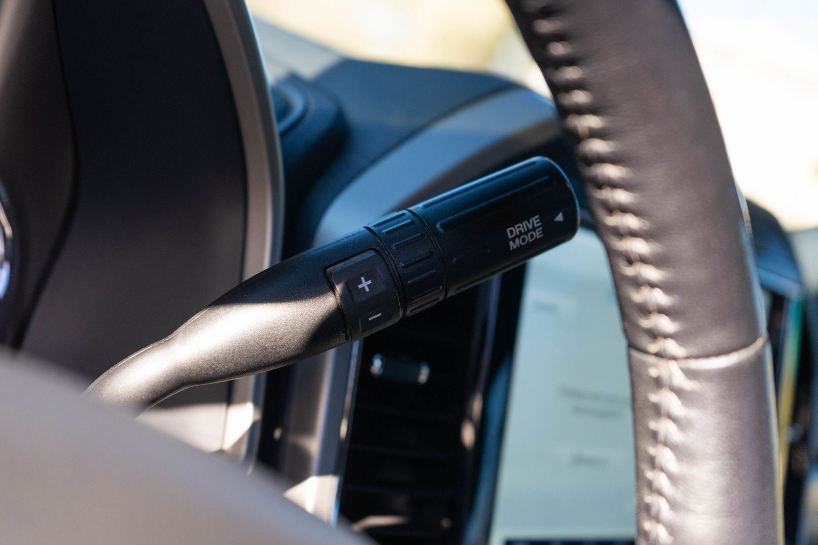 Used 2022 Ford F250 Lariat w/ Black Appearance Pkg image 23