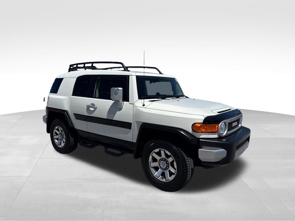 Used 2014 Toyota FJ Cruiser 4WD w/ Convenience Package image 8