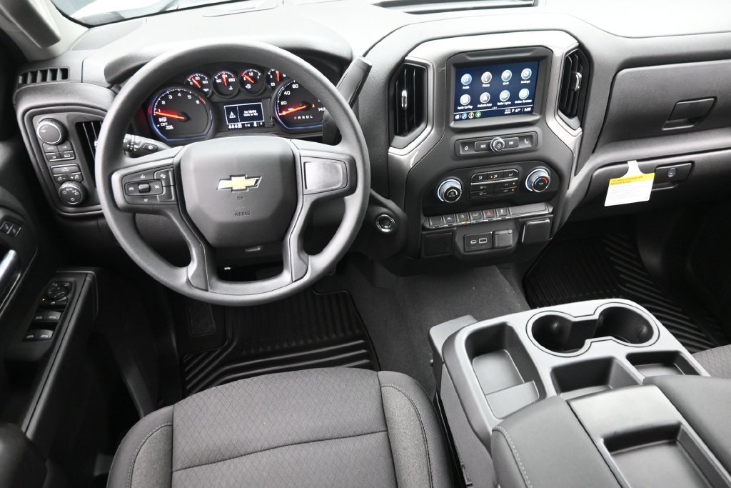 New 2026 Chevrolet Silverado 1500 Custom AWD/4WD image 14