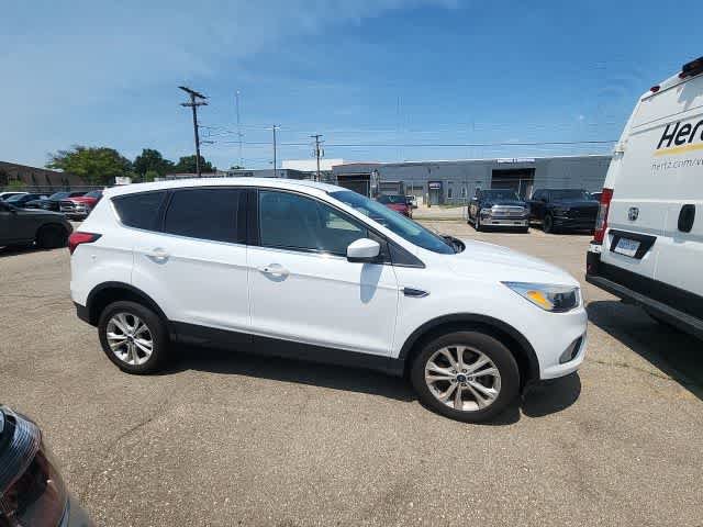 Used 2019 Ford Escape SE AWD/4WD image 9