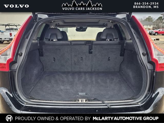 Used 2017 Volvo XC60 T5 Inscription w/ Advanced Package image 28