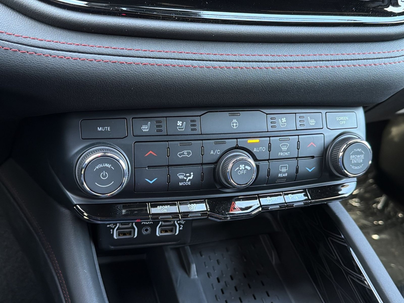 New 2027 Dodge Durango GT AWD/4WD image 18