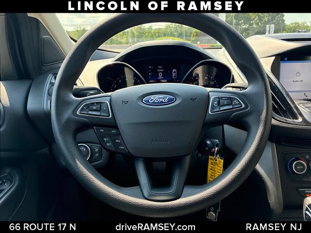 Used 2018 Ford Escape SE w/ SE Sync 3 Package AWD/4WD image 23