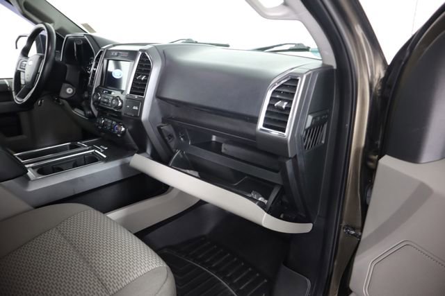 Used 2016 Ford F150 XLT w/ Equipment Group 302A Luxury AWD/4WD image 53