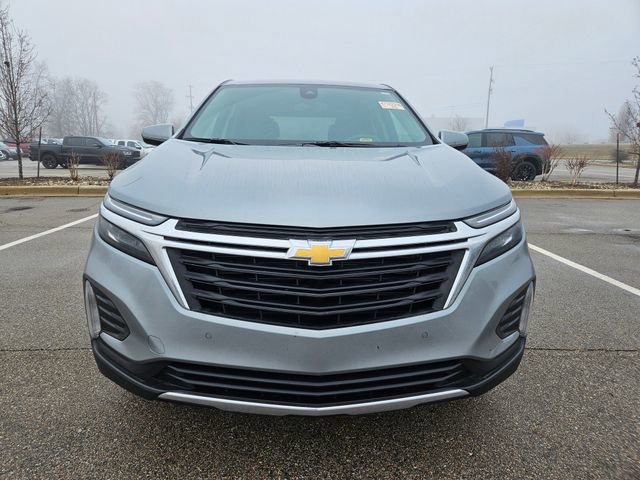 Used 2024 Chevrolet Equinox LT w/ LPO, Floor Liner Package image 2