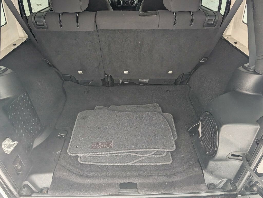 Used 2014 Jeep Wrangler Unlimited Sport w/ Quick Order Package 24S image 30