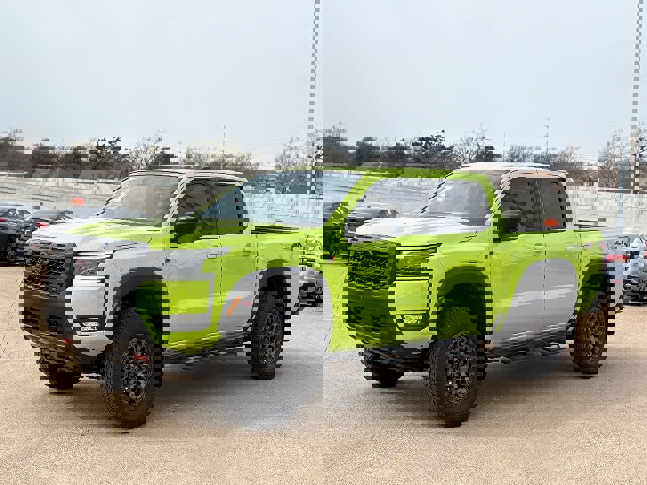 New 2026 Nissan Frontier PRO-4X w/ Pro Premium Package image 4