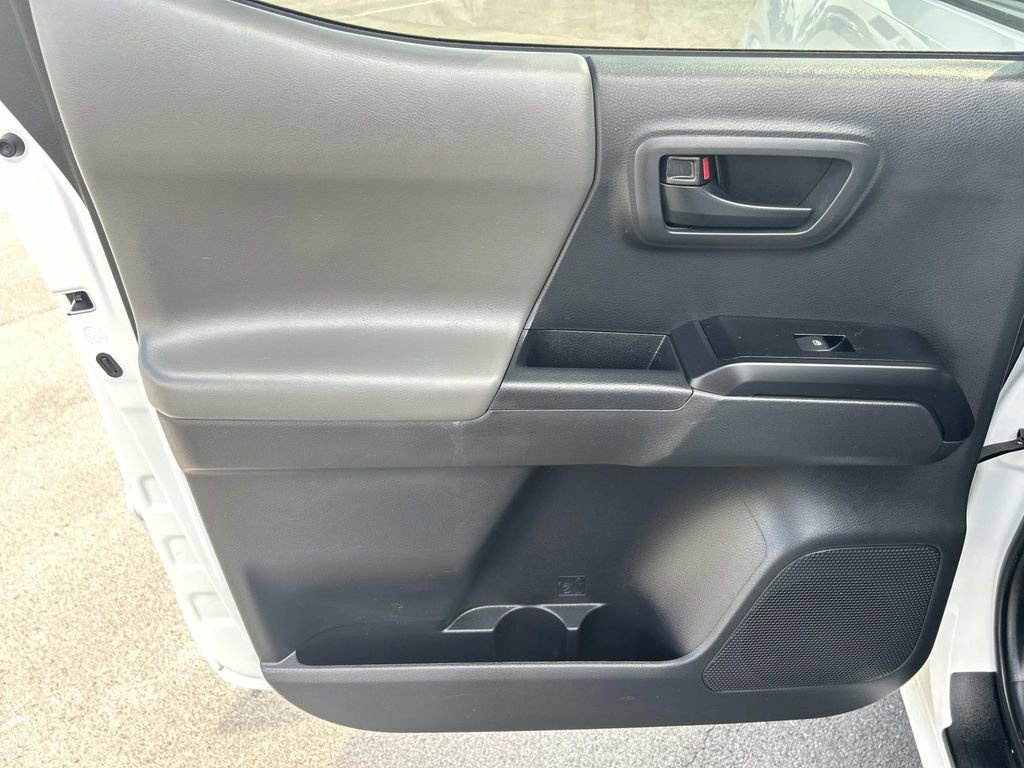 Used 2023 Toyota Tacoma SR image 18