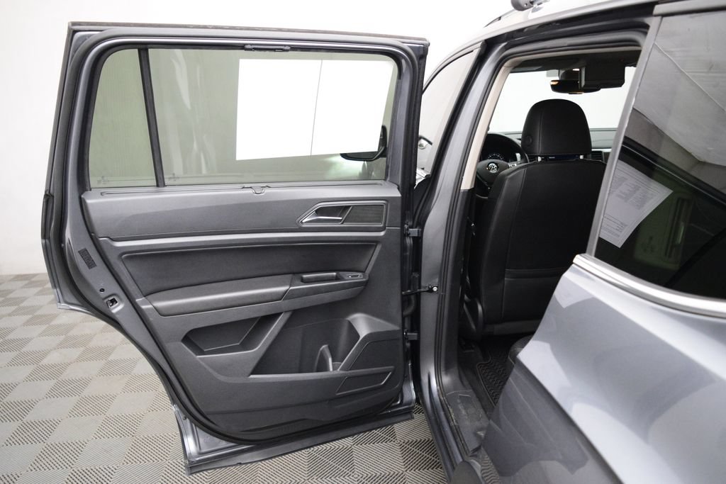 Used 2018 Volkswagen Atlas SE AWD/4WD image 11