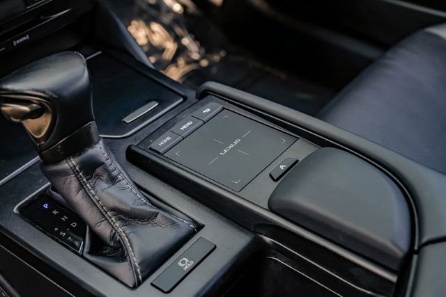 Used 2020 Lexus ES 350 w/ Premium Package FWD image 28