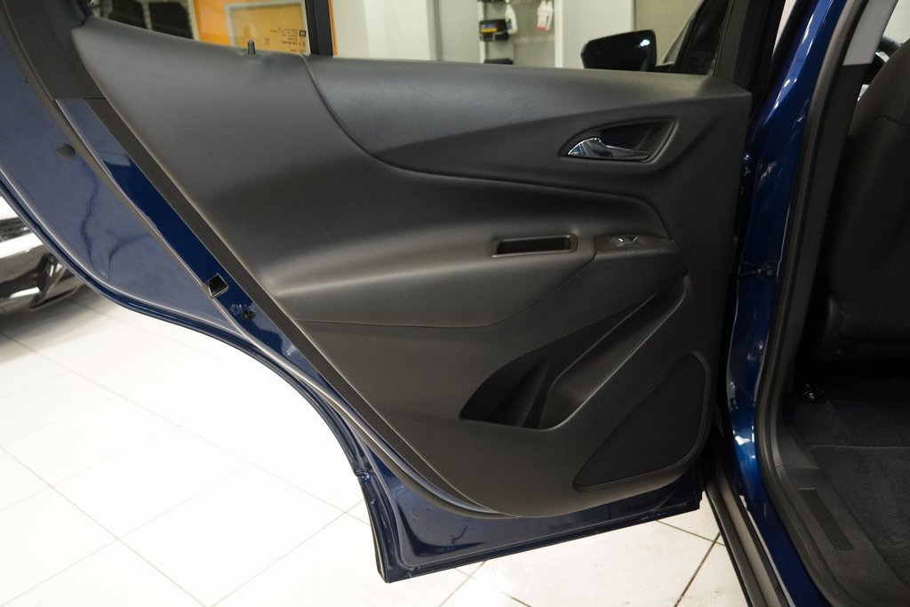 Used 2023 Chevrolet Equinox LT image 24