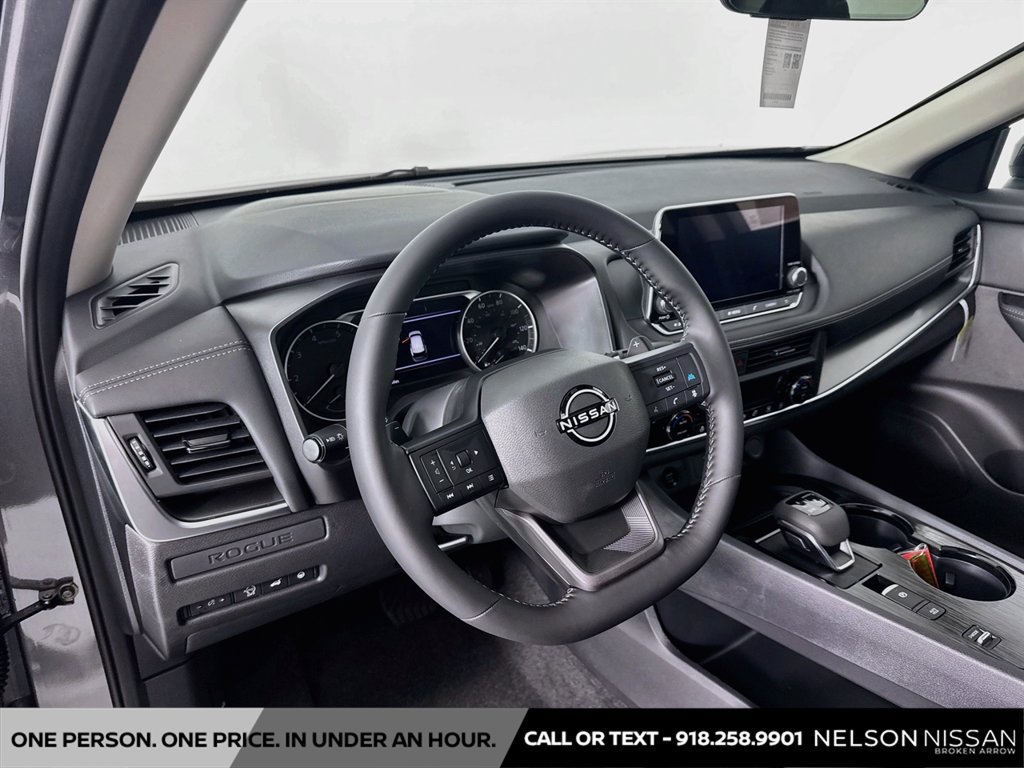 New 2026 Nissan Rogue Dark Armor FWD image 9