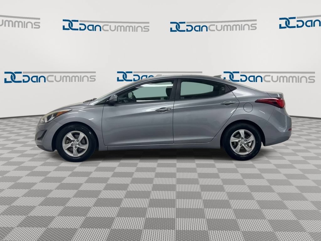 Used 2015 Hyundai Elantra SE FWD image 5