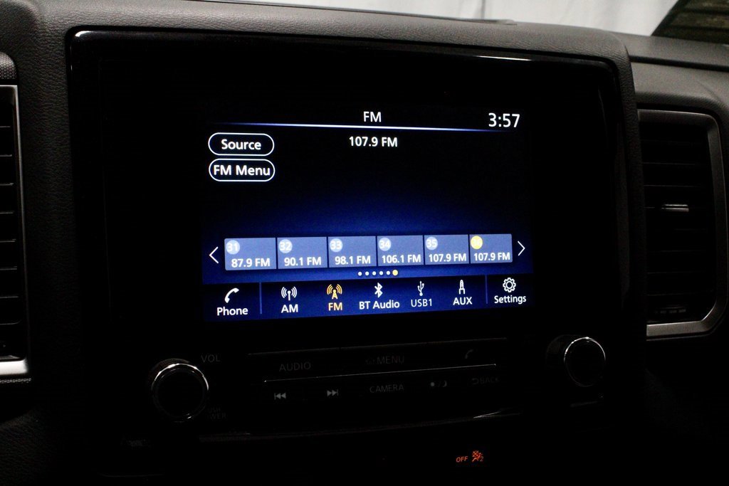 Certified 2024 Nissan Frontier SV w/ SV Convenience Package image 3