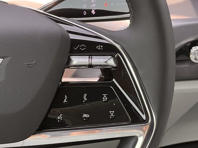 New 2027 Cadillac Vistiq Sport AWD/4WD image 13