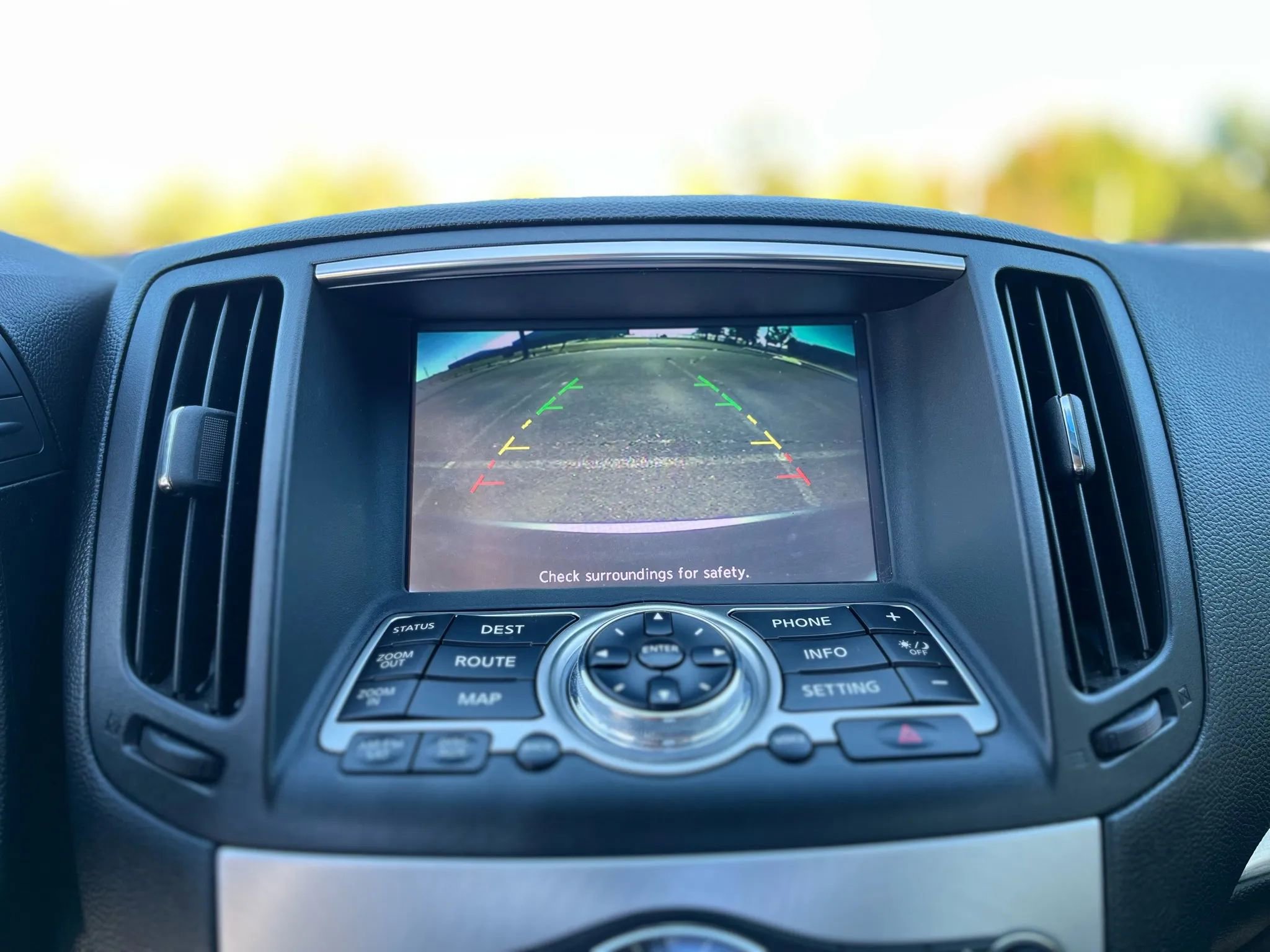 Used 2014 INFINITI Q60 Journey w/ Premium Package image 15