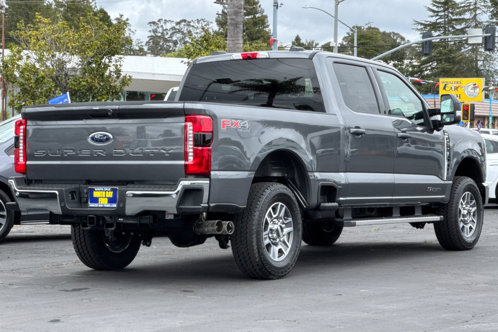 New 2026 Ford F250 Lariat w/ FX4 Off-Road Package AWD/4WD image 3