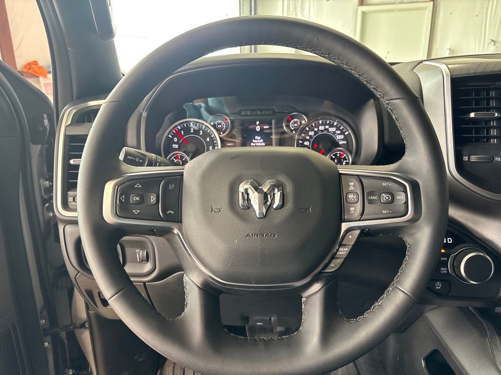 Used 2025 RAM 1500 Lone Star image 9