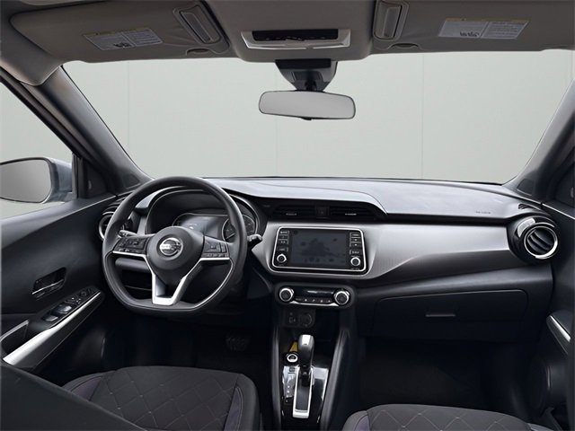 Used 2020 Nissan Kicks SV image 16