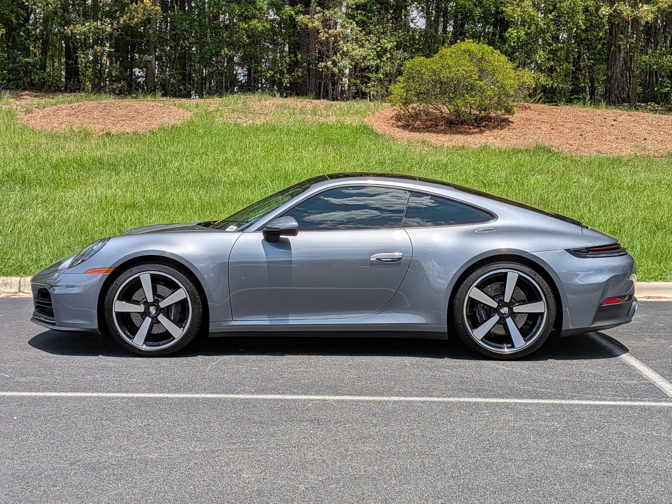 Certified 2026 Porsche 911 Carrera RWD image 2