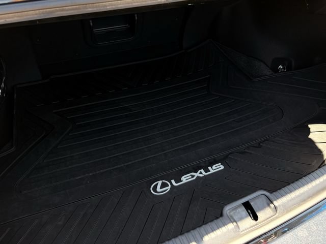 Used 2024 Lexus ES 300h F Sport w/ Accessory Package (Z1) FWD image 35