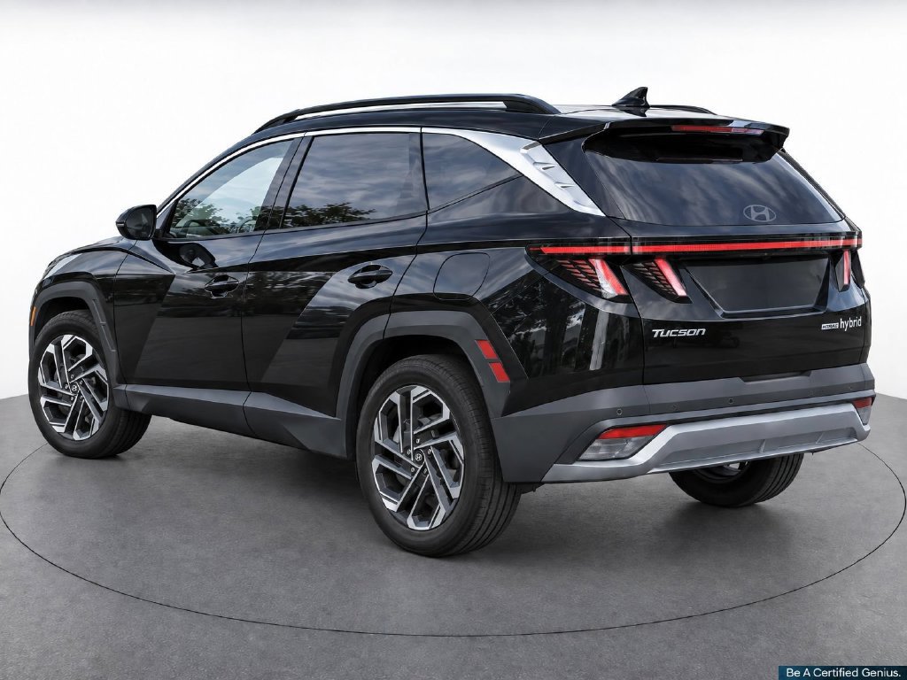 Used 2025 Hyundai Tucson Limited AWD/4WD image 6