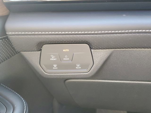 New 2026 Volkswagen Atlas SE image 22