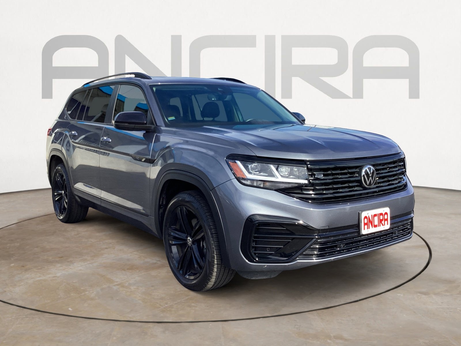 Used 2023 Volkswagen Atlas SEL R-Line image 7
