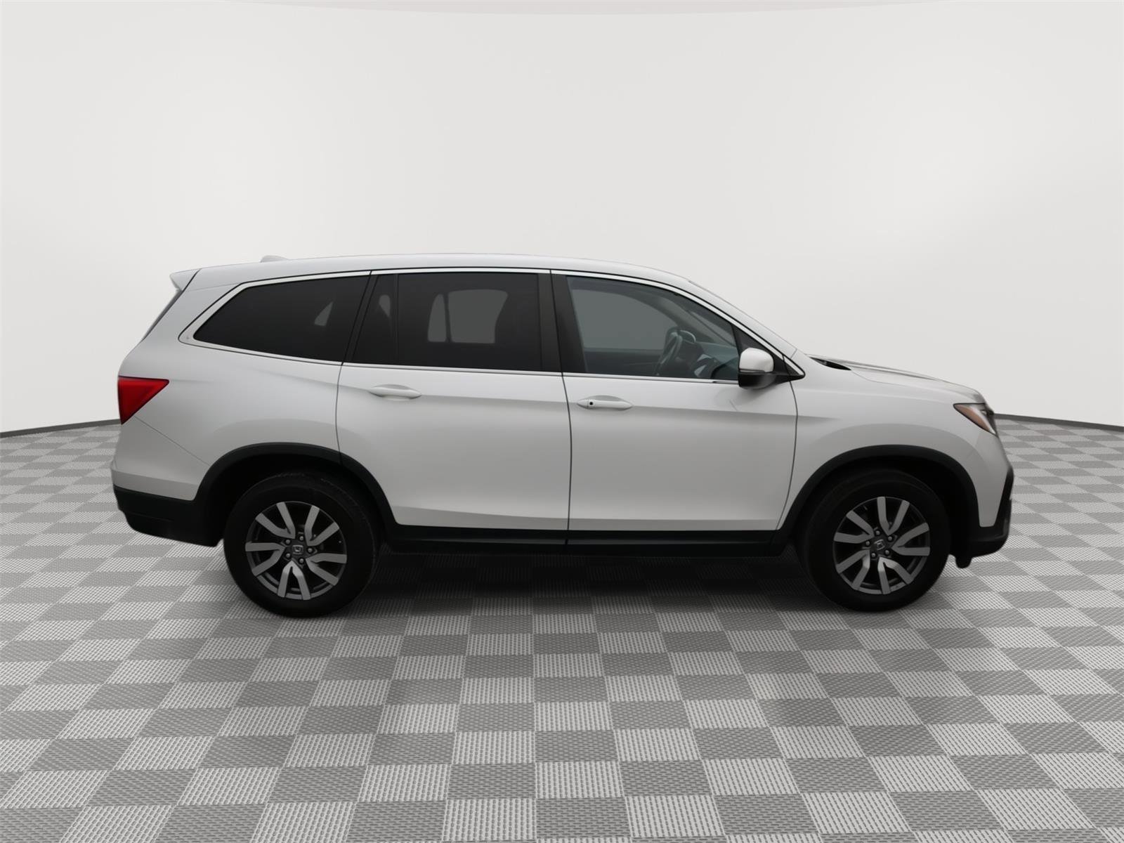 Used 2020 Honda Pilot EX-L image 4