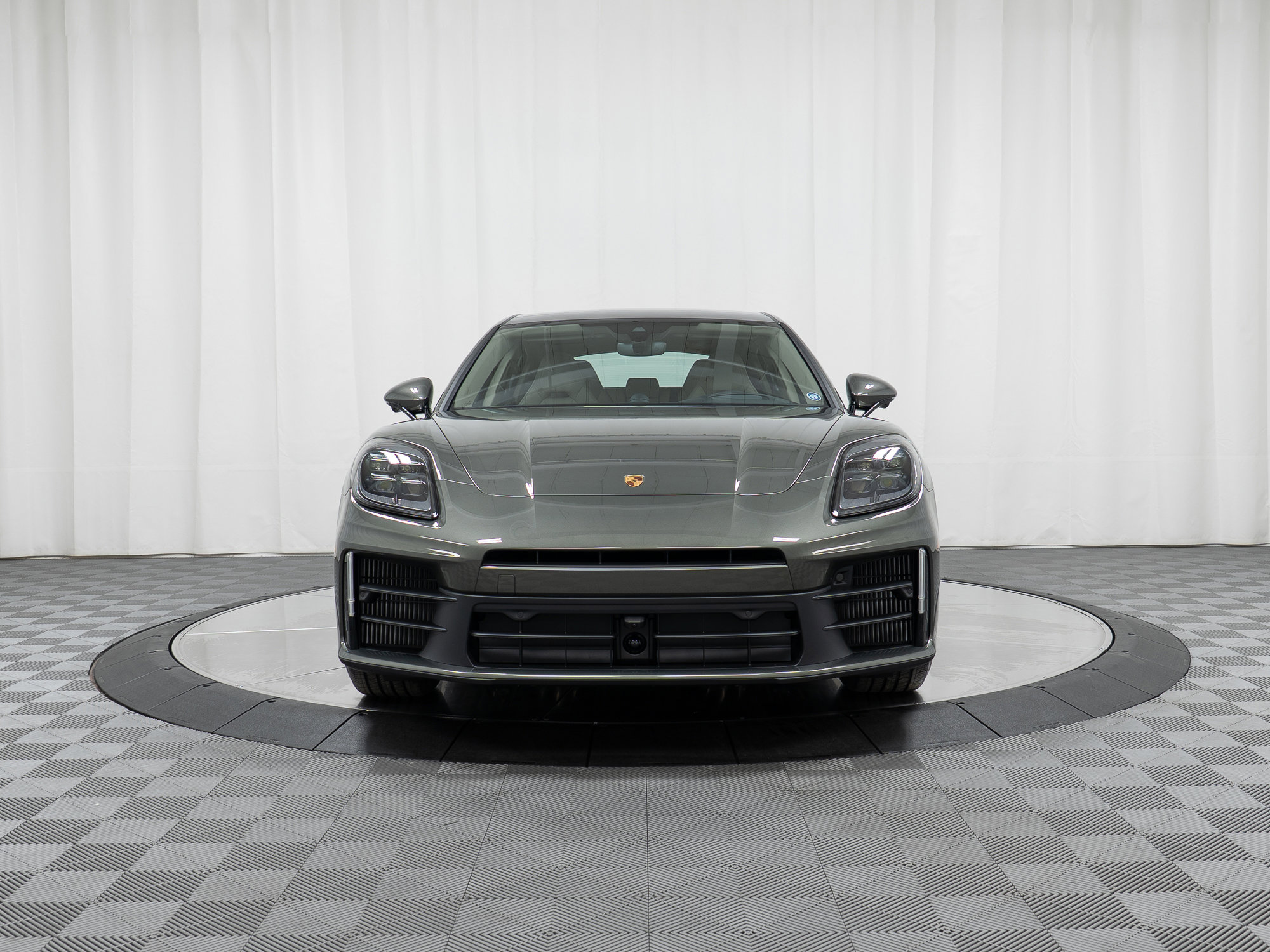 New 2026 Porsche Panamera 4S AWD/4WD image 10