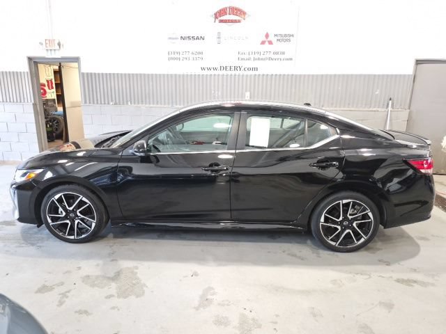 Used 2024 Nissan Sentra SR FWD image 6