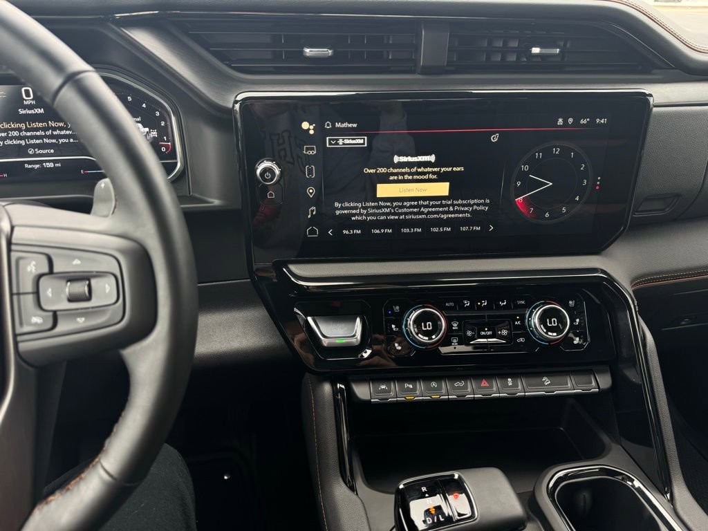 Used 2025 GMC Sierra 1500 AT4 image 23