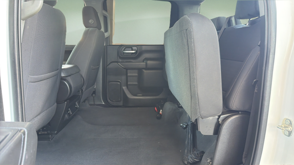 Used 2023 Chevrolet Silverado 2500 LT AWD/4WD image 16