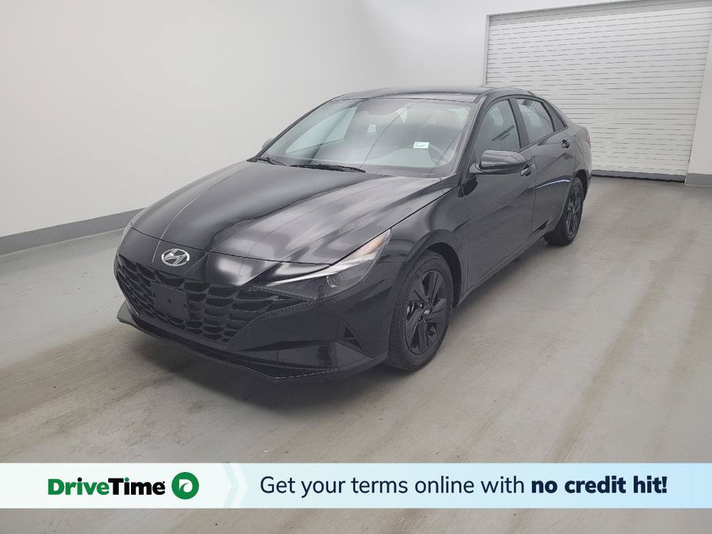 Used 2023 Hyundai Elantra SEL w/ Cargo Package FWD image 1