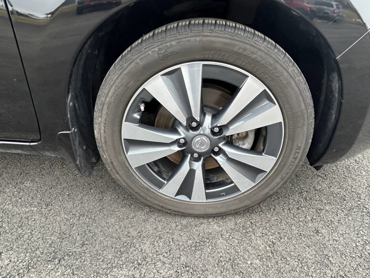 Used 2015 Nissan Leaf SL w/ Premium Package image 24