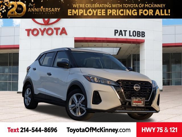 Used 2022 Nissan Kicks S