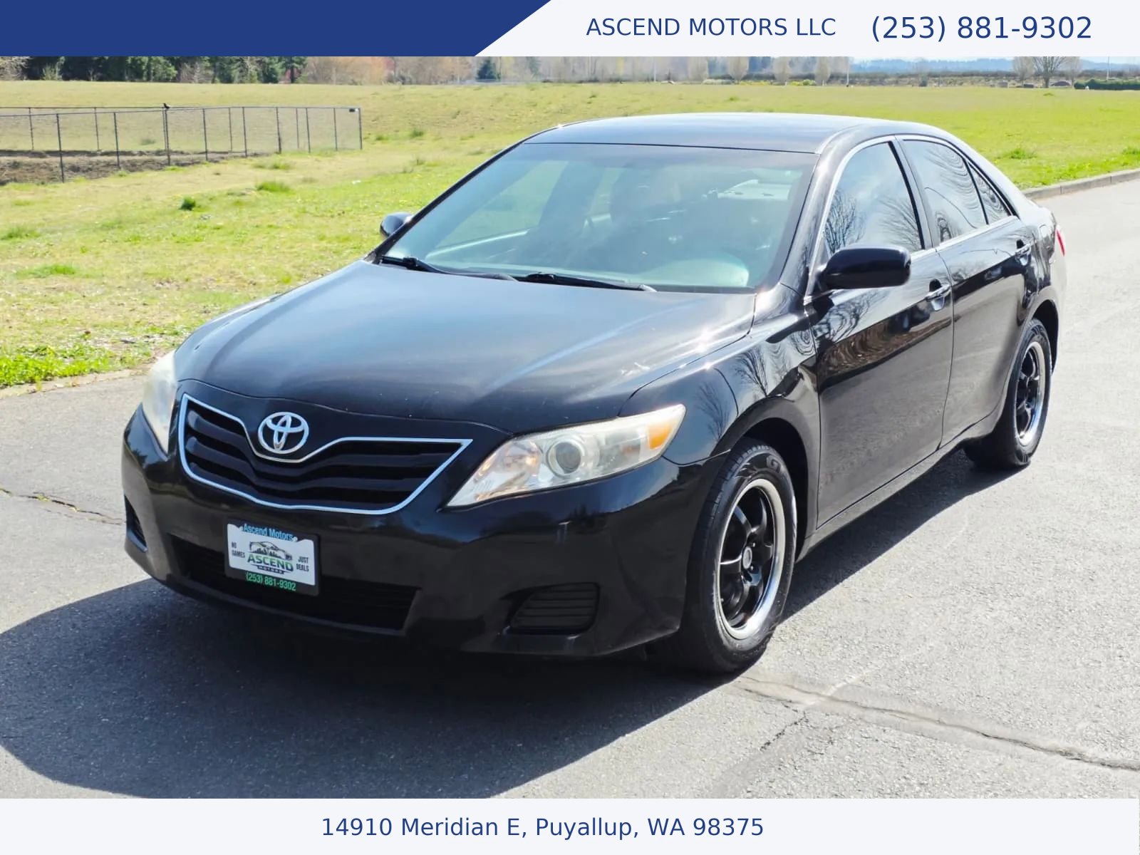 Used 2011 Toyota Camry image 1