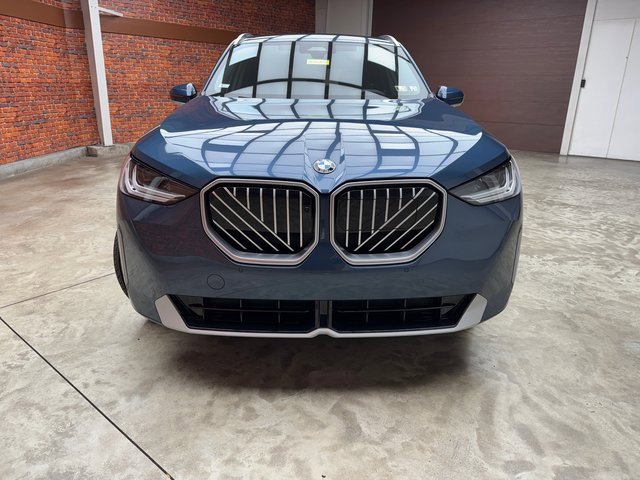Used 2026 BMW X3 xDrive30 w/ Premium Package image 8