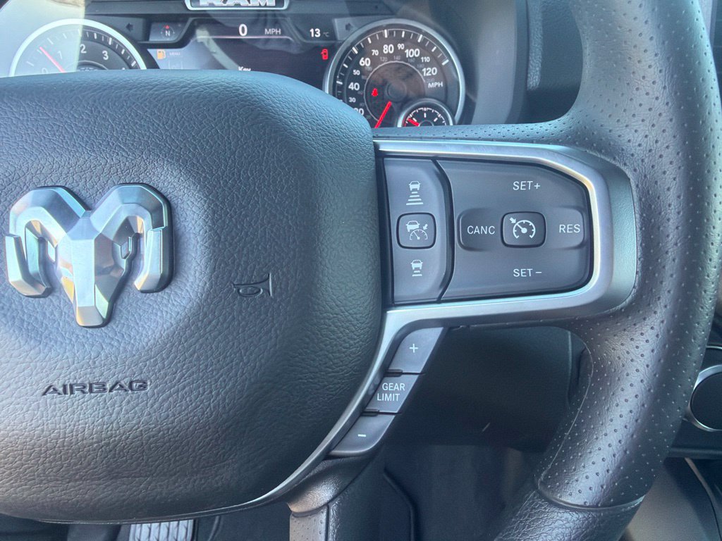 New 2027 RAM 1500 Express AWD/4WD image 21