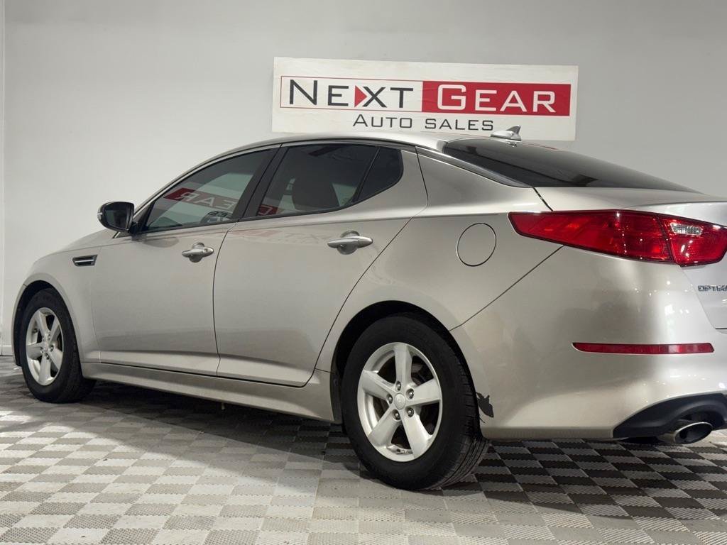 Used 2015 Kia Optima LX FWD image 7