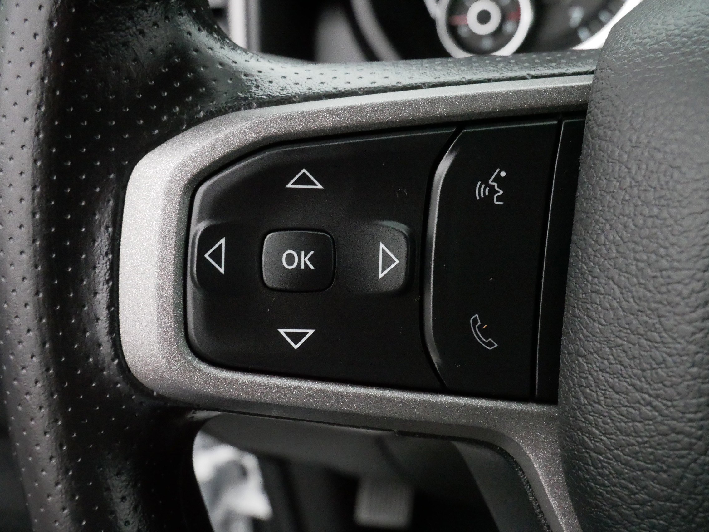 Used 2023 RAM 2500 Tradesman image 26