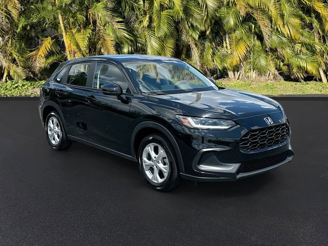 Used 2025 Honda HR-V LX image 2