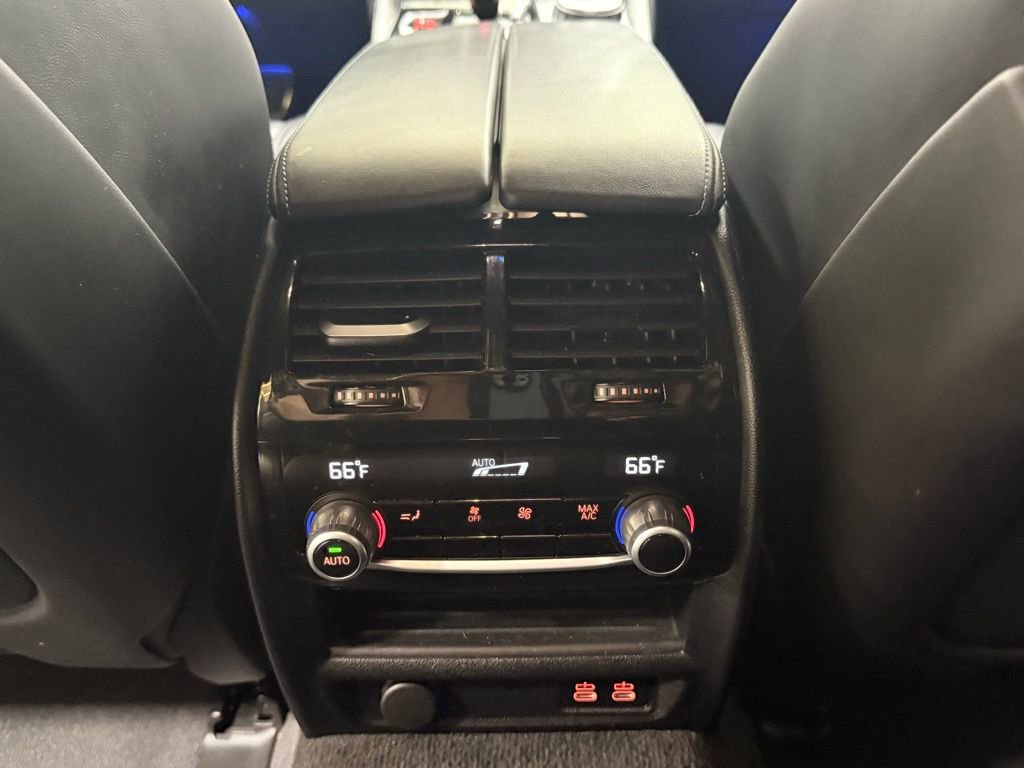 Used 2023 BMW M5 AWD/4WD image 56