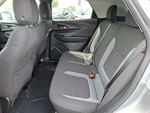 Used 2023 Chevrolet TrailBlazer LT w/ Convenience Package FWD image 13